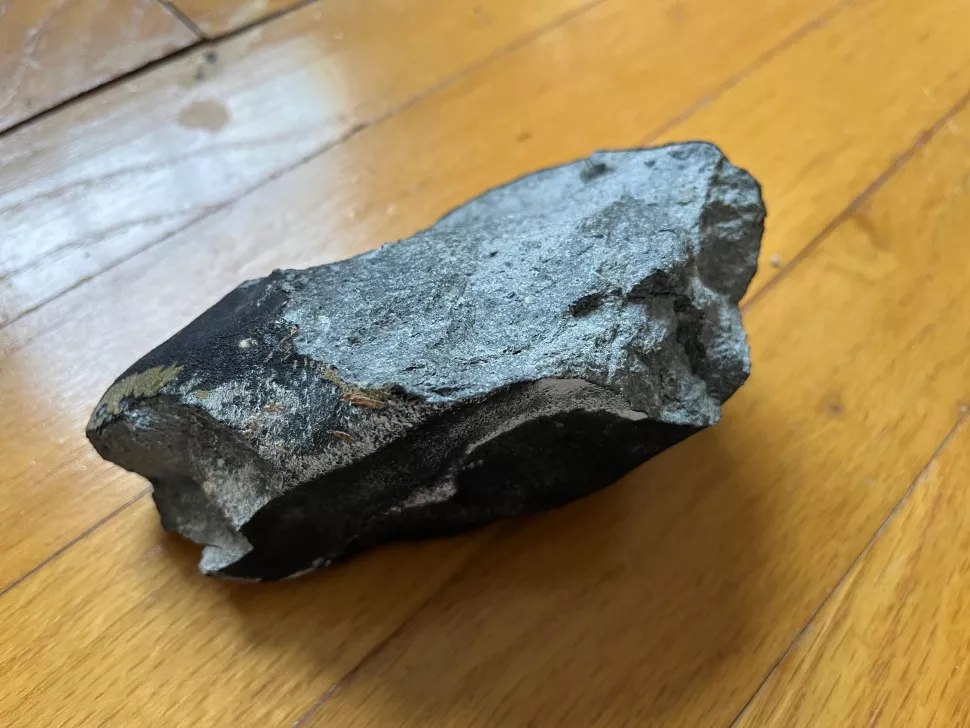 Un meteorit a lovit o casă din New Jersey. Proprietarii locuinței au scăpat cu viață