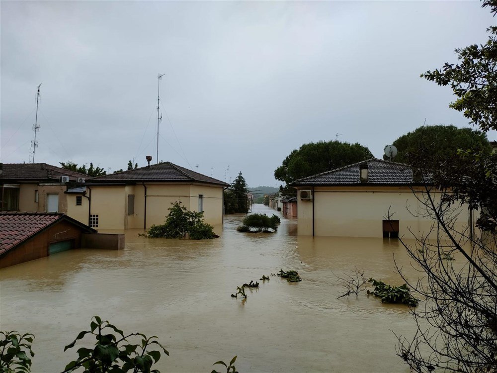 Inundații catastrofale în Italia: cel puțin 9 oameni au murit. „Cea mai grea noapte” VIDEO