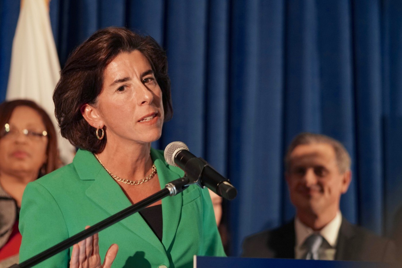 Șefa Departamentului de Comerț al SUA a discutat cu un coleg din China despre acțiunile Beijingului împotriva companiilor americane