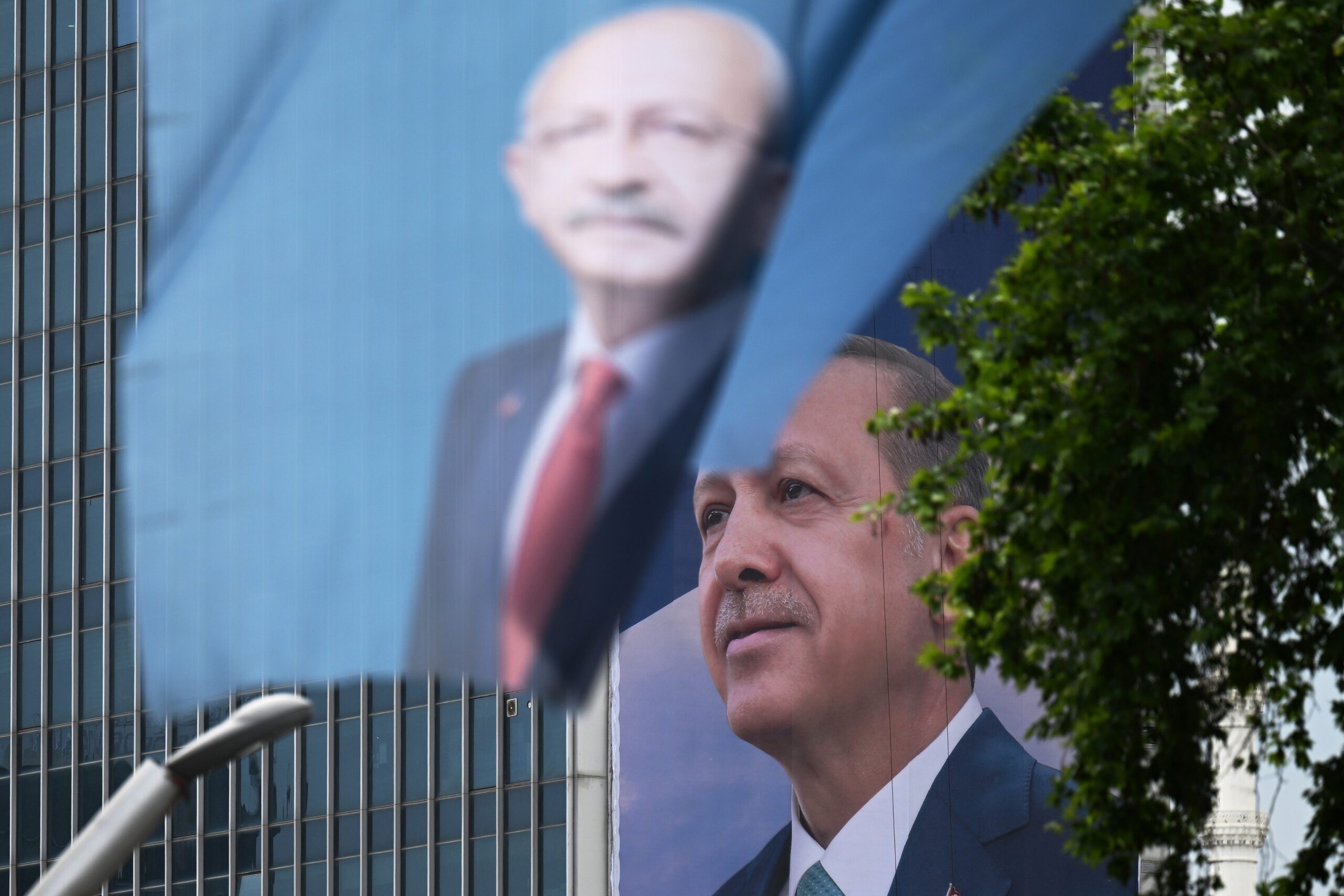 Alegeri în Turcia. Erdogan și Kilicdaroglu le cer turcilor să iasă la urne: „Este votul ultimei şanse”