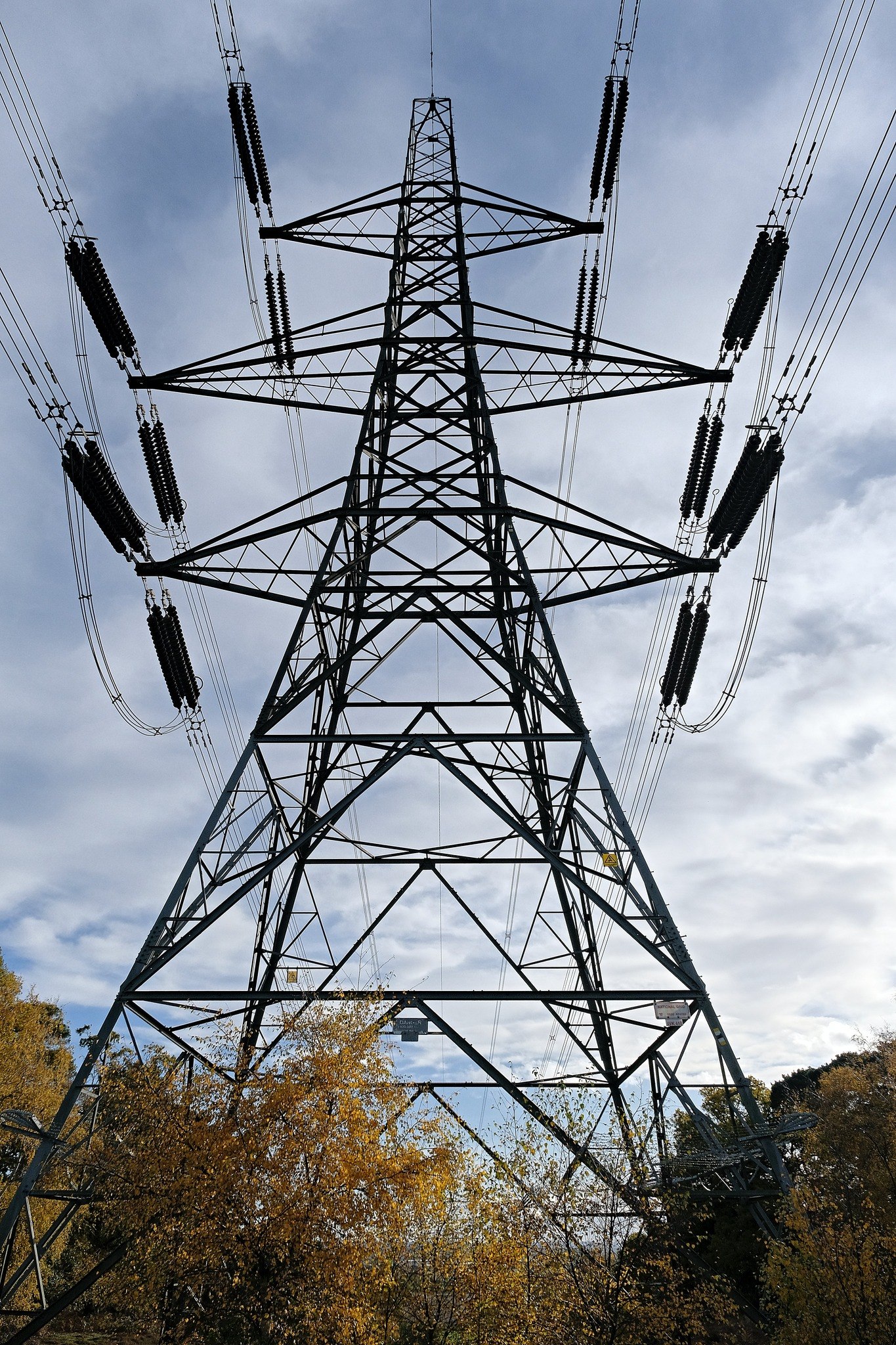 Centrul și sudul Republicii Moldova au rămas fără energie electrică. Cum s-a ajuns la pana de curent Centrul și sudul Republicii Moldova au rămas fără energie electrică. Cum s-a ajuns la pana de curent