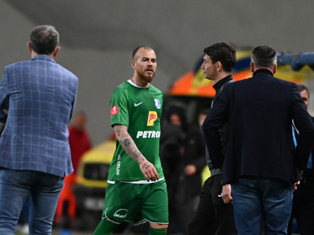 Gică Hagi a dezvăluit ce i-a spus în vestiar lui Denis Alibec, după eliminarea care i-a încheiat sezonul