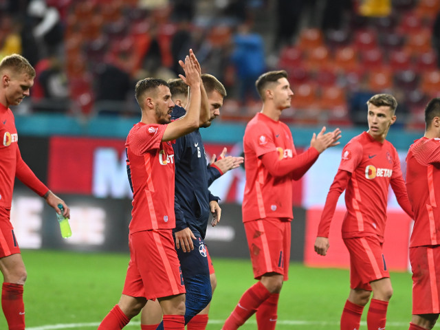 Dat afară de Gigi Becali, fotbalistul negociază transferul la Rapid! Iulian Cristea poate ajunge și el în Giulești