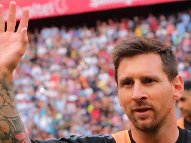 Încă o variantă surprinzătoare pentru Lionel Messi! Argentinianul este dorit de un patron din Premier League