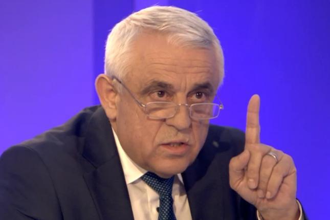 Petre Daea nu se dezminte! Glume și râsete la final de mandat Petre Daea nu se dezminte! Glume și râsete la final de mandat