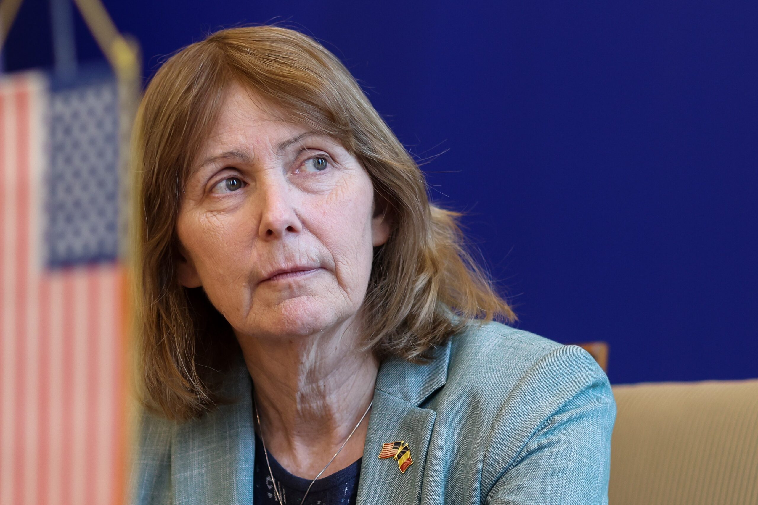 Ambasadoarea SUA, Kathleen Kavalec, apreciază creşterea reprezentării femeilor în noul Cabinet