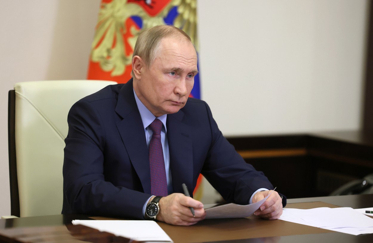 Putin confirmă mutarea în Belarus a primelor arme nucleare. „De ce ar trebui să amenințăm întreaga lume?” Putin confirmă mutarea în Belarus a primelor arme nucleare. „De ce ar trebui să amenințăm întreaga lume?”
