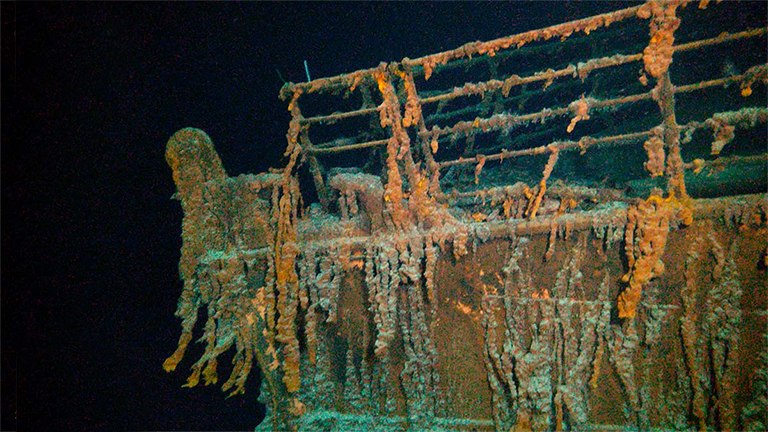 Submarinul care ducea turiști să vadă epava Titanicului a dispărut în Atlantic