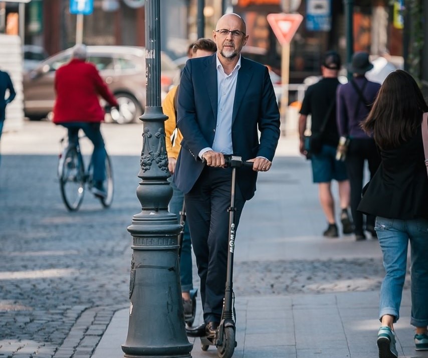 „Rotativa” guvernamentală fără UDMR „Rotativa” guvernamentală fără UDMR
