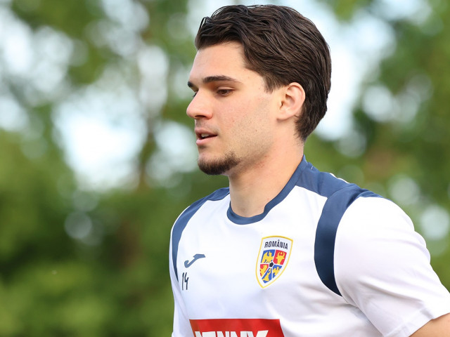 ”Sunt extrem de fericit să mă aflu din nou aici”. Mesajul transmis înaintea meciurilor cu Kosovo și Elveția