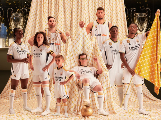 Galerie Foto | Real Madrid, prezentare spectaculoasă a noului echipament