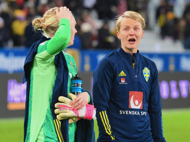 Fotbalistele din naționala Suediei, umilite! “Ne-au obligat să dovedim că suntem femei”