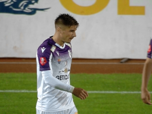 „Autosabotaj”. Calcan, eliminat în meciul cu Dinamo, la câteva zile după ce s-a luat de străinii lui FC Argeș