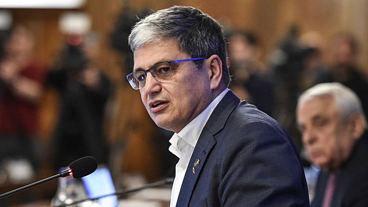 „Voi cere revocarea câtorva conducători din cadrul instituţiilor cele mai importante”