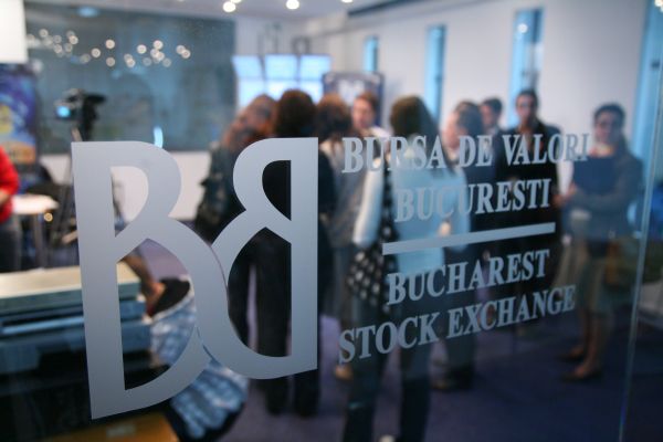 Bursa de Valori Bucureşti a pierdut, în această săptămână, aproape 630 milioane de lei la capitalizare