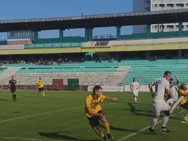 A rupt poarta, la propriu! Moment cum rar se vede, în fotbalul românesc