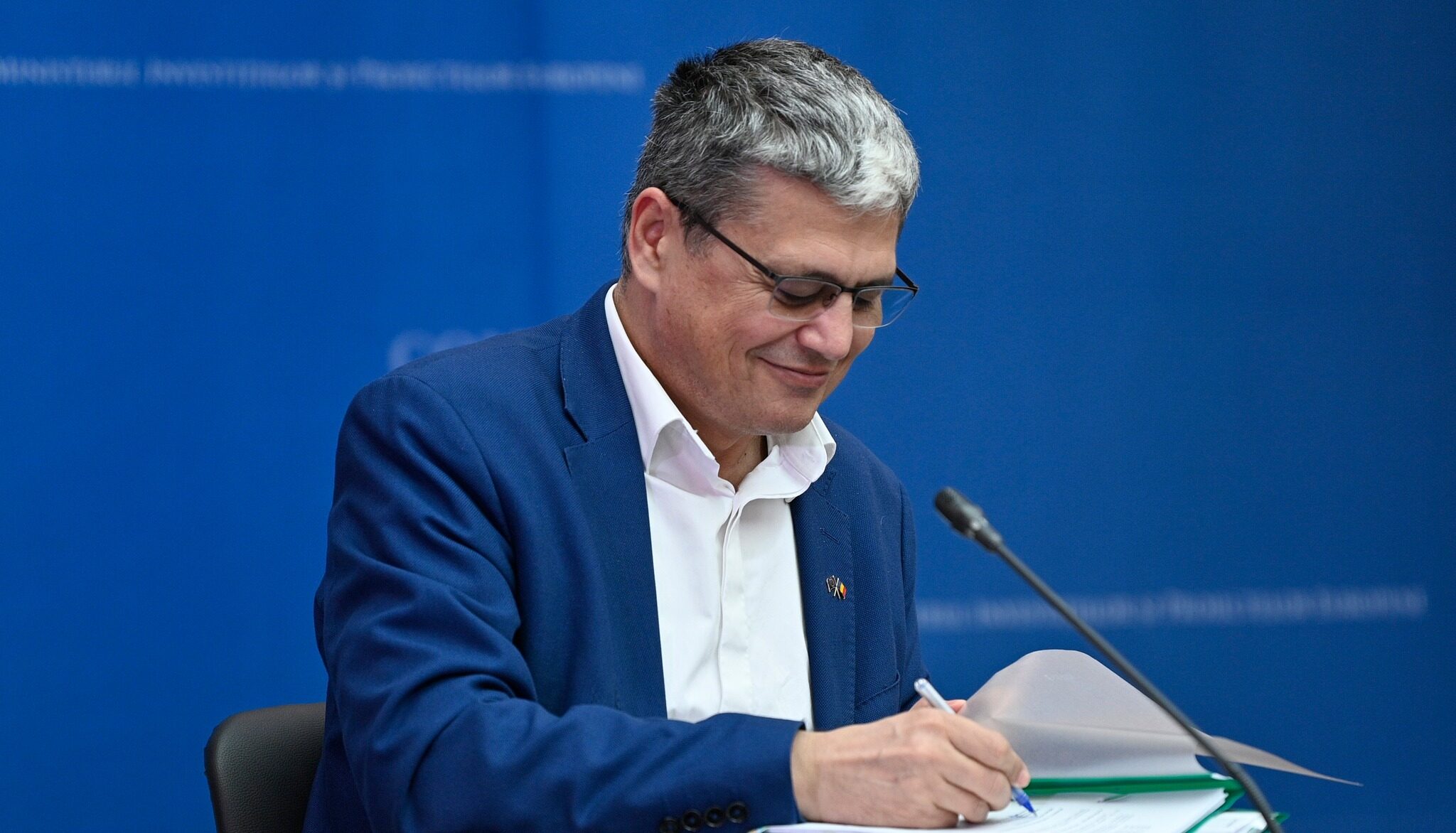 O nouă taxă pentru angajații din România ar putea intra în vigoare la 1 septembrie. Care sunt categoriile vizate