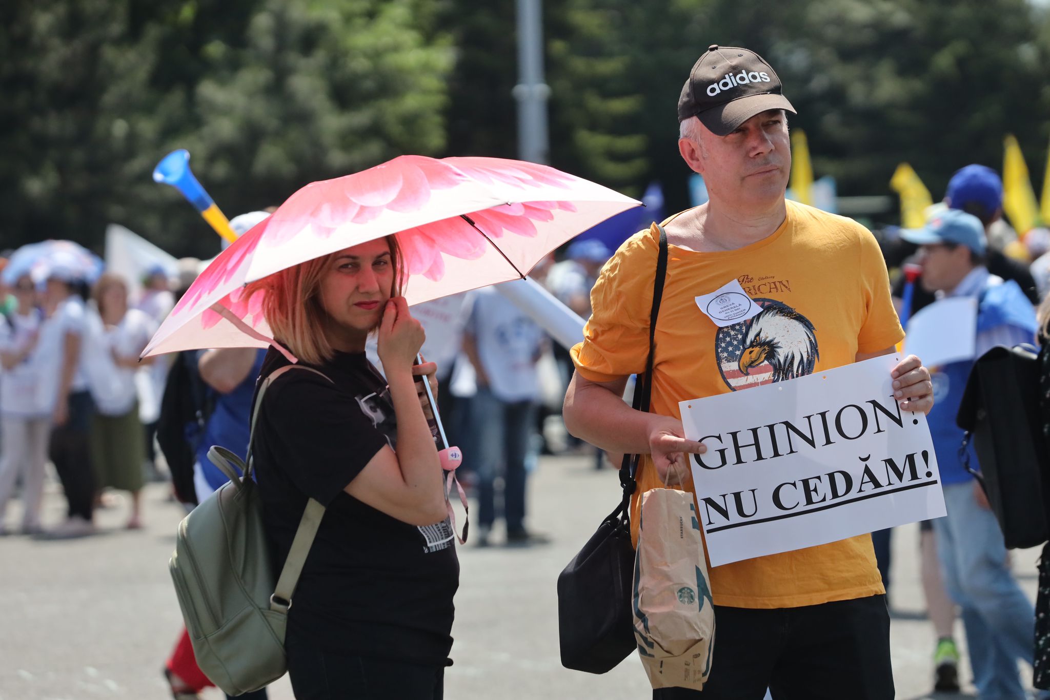 Şcolile rămân închise. Sindicalist, după oferta guvernului: „Greva continuă”