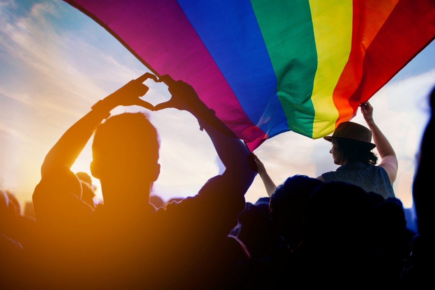Curtea Supremă a SUA, decizie controversată. Persoanelor LGBTQ li se pot refuza servicii pe motiv de orientare sexuală