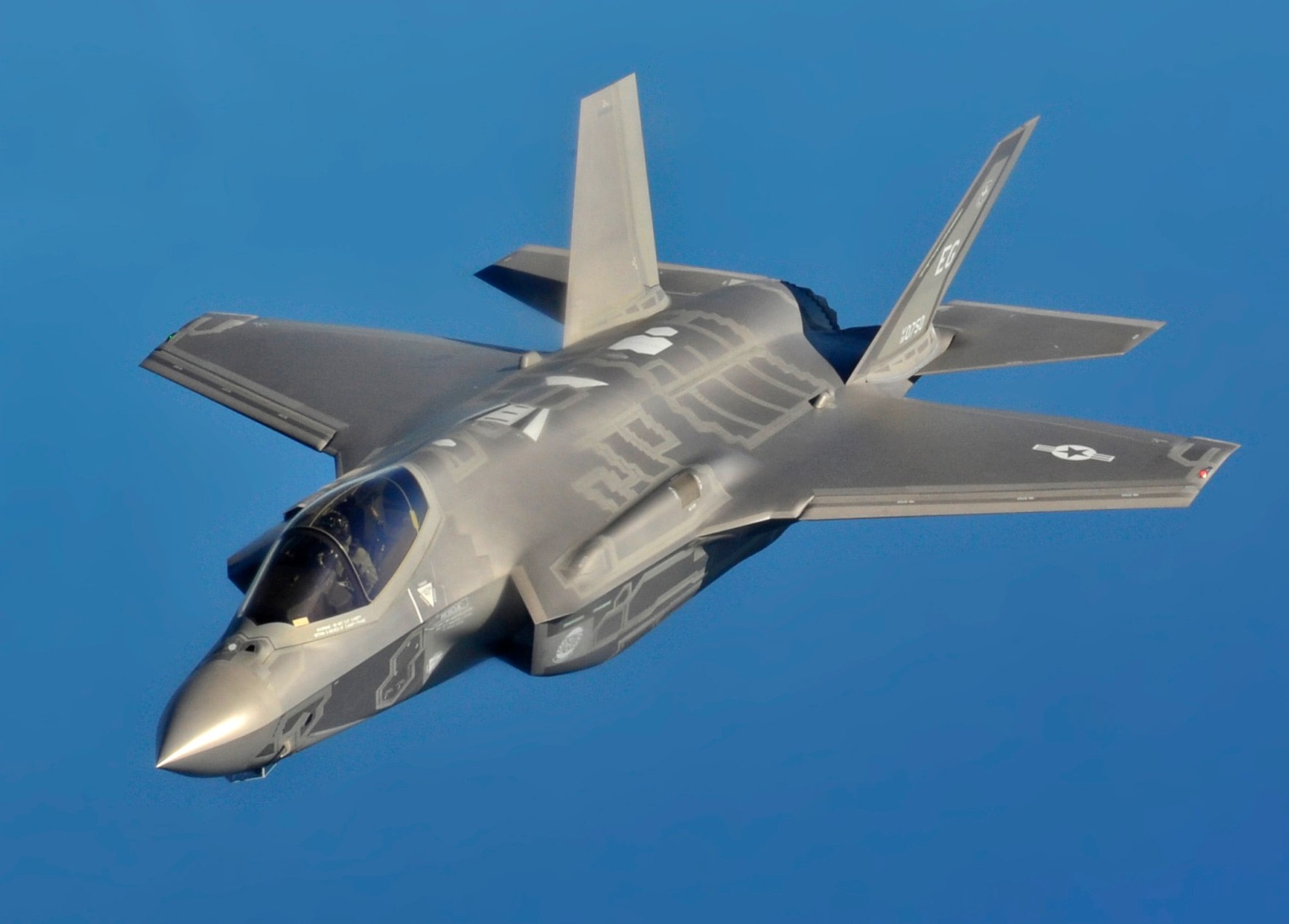 Israelul a aprobat achiziţionarea a încă 25 de avioane de vânătoare F-35. Cât valorează aparatele de zbor Israelul a aprobat achiziţionarea a încă 25 de avioane de vânătoare F-35. Cât valorează aparatele de zbor