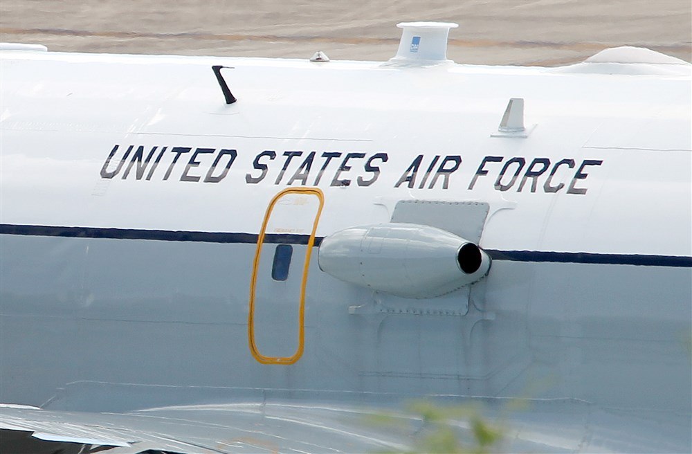 Aeronava americană pentru monitorizare nucleară a fost transferată în Europa Aeronava americană pentru monitorizare nucleară a fost transferată în Europa