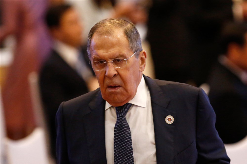 Foşti oficiali americani s-au întâlnit în secret cu Lavrov pentru a discuta despre Ucraina
