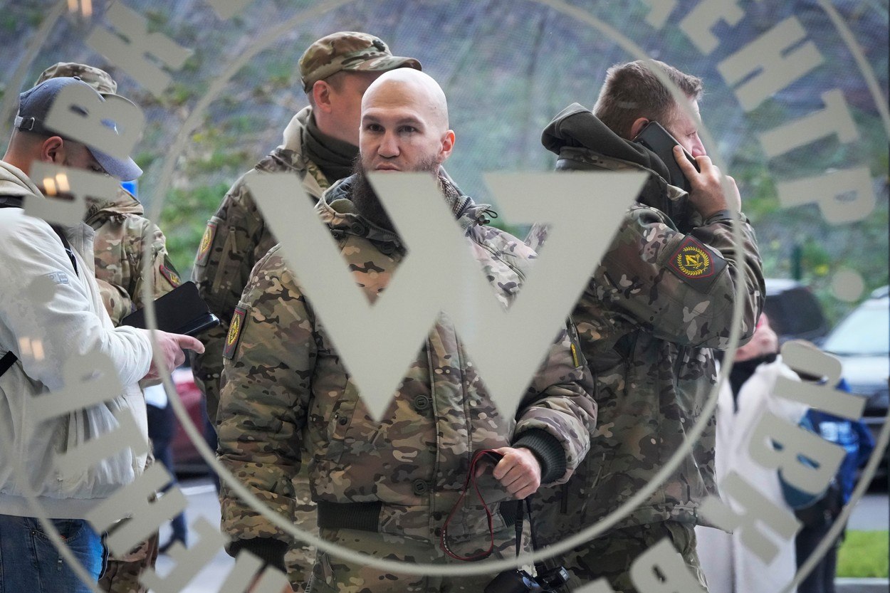 În timp ce Prigojin marșa spre Moscova, comandanții ruși din Siria luau măsuri contra mercenarilor Wagner. Ce a presupus represiunea În timp ce Prigojin marșa spre Moscova, comandanții ruși din Siria luau măsuri contra mercenarilor Wagner. Ce a presupus represiunea