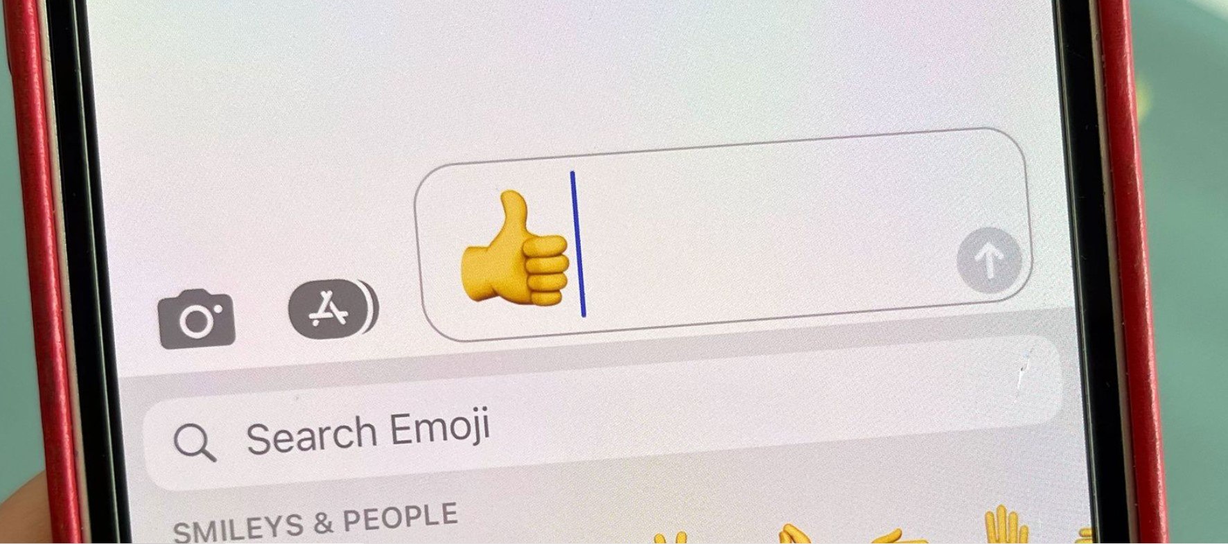 Fermier, obligat să plătească peste 61.000 de dolari pentru emoji-ul 👍 „degetul mare”. Ce a stabilit o instanță din Canada