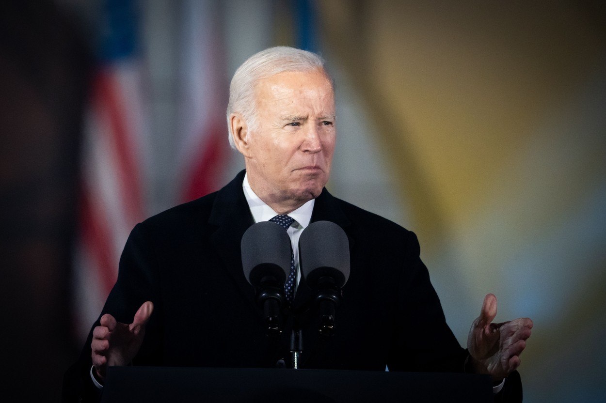 Joe și Jill Biden, la plajă înainte de turneul din Europa – VIDEO