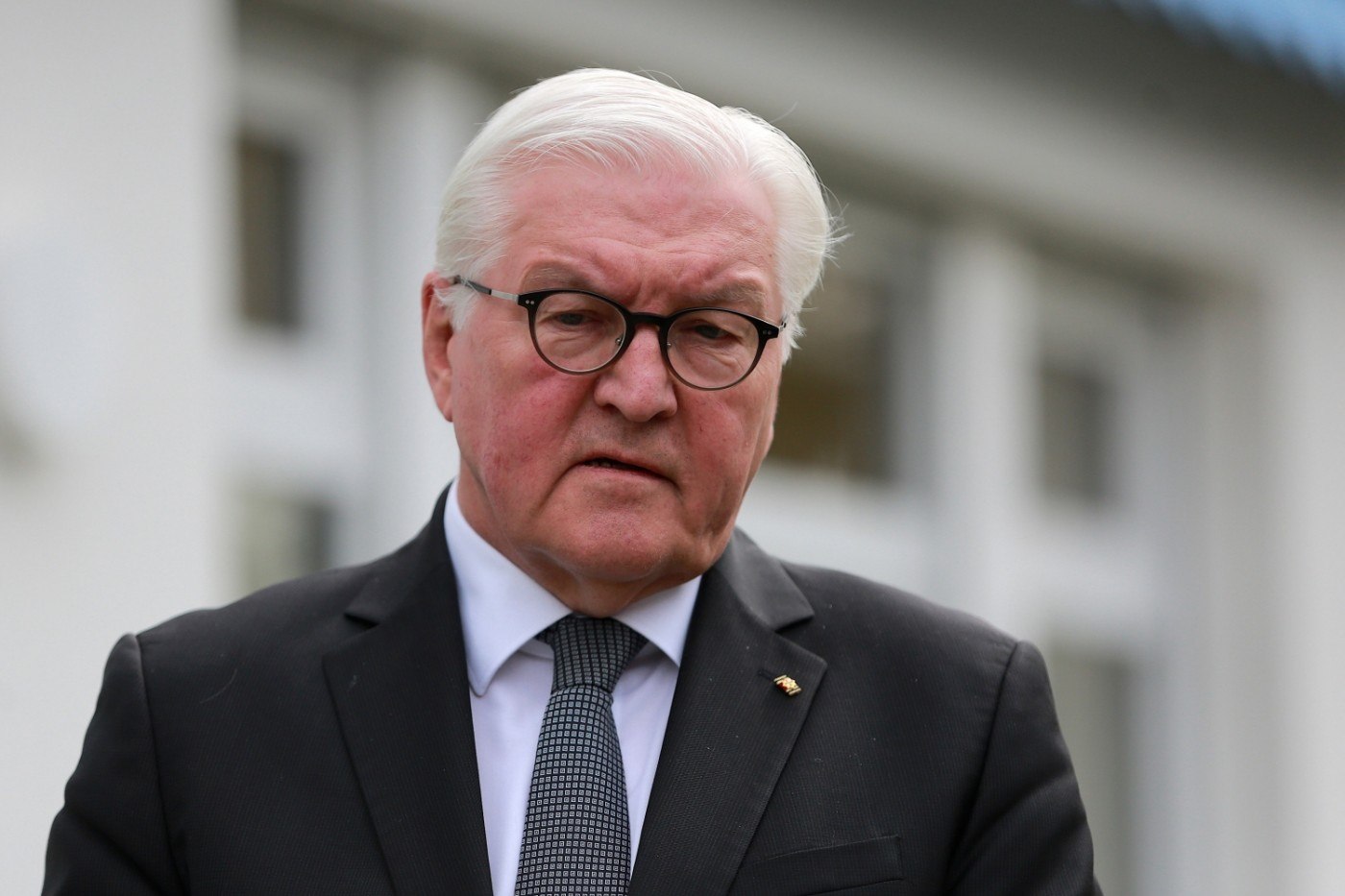 Bombe cu dispersie pentru Ucraina. Preşedintele Germaniei, Frank-Walter Steinmeier, cere ca SUA să nu fie „blocate”