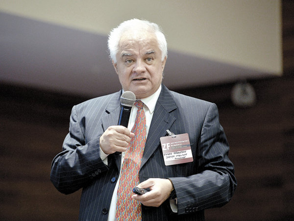 Eugen Rădulescu, director la BNR, a răbufnit la adresa ANPC: ‘Cea mai recentă dintre deciziile ANPC în legătură cu creditarea bancară reprezintă un monument de ignoranță’