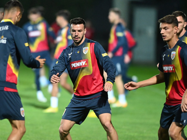 Un club din Serie A insistă pentru transferul unui fotbalist român numit „bijuterie”