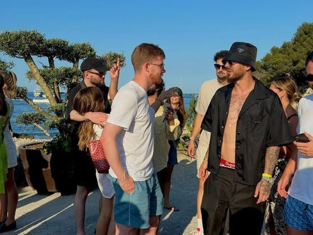 Ce a spus Denis Alibec despre întâlnirea cu Kevin De Bruyne