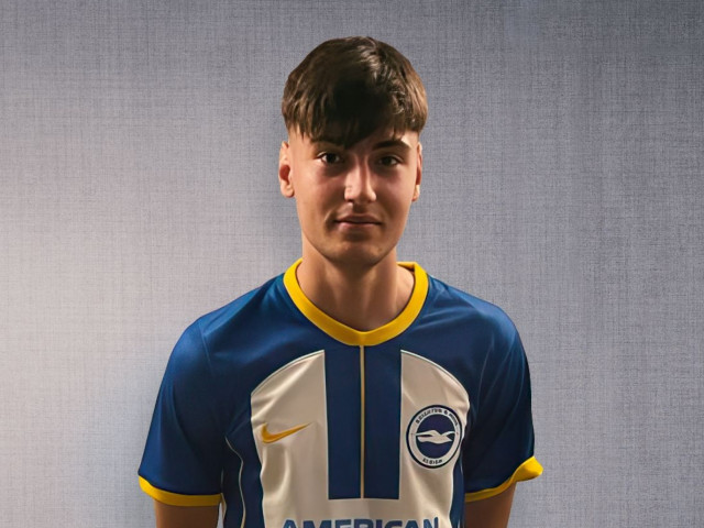 Farul a anunțat transferul lui Adrian Mazilu la Brighton