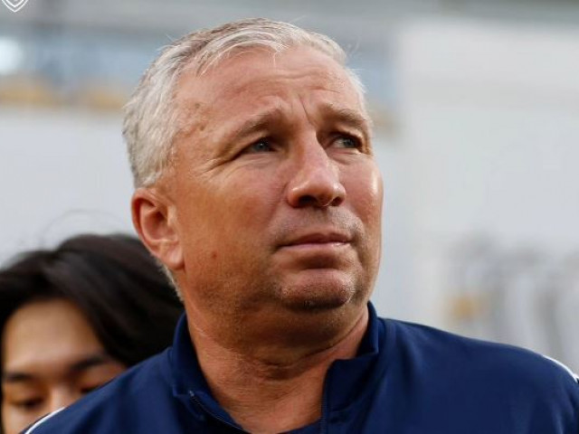„Here we go loading”. Dan Petrescu îl ia, în sfârșit, pe fostul său jucător de la CFR Cluj