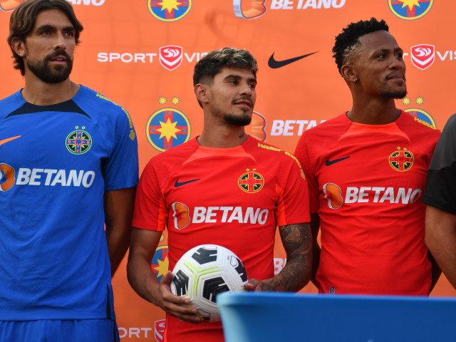 Charalambous a confirmat absența lui Compagno în meciul cu U Craiova 1948 + De ce nu joacă Ngezana