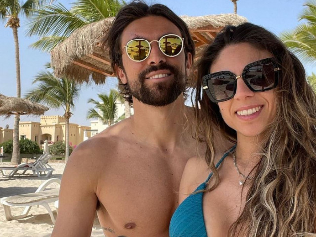 Iubita lui Andrea Compagno e șefa în casă! La ce nu-l lasă pe italian să se uite la TV