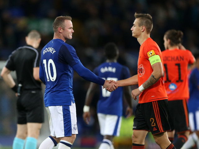 ”Nu îi dorim succes în viitor!”. Fotbalistul care a primit cel mai șocant mesaj după ce a fost dat afară