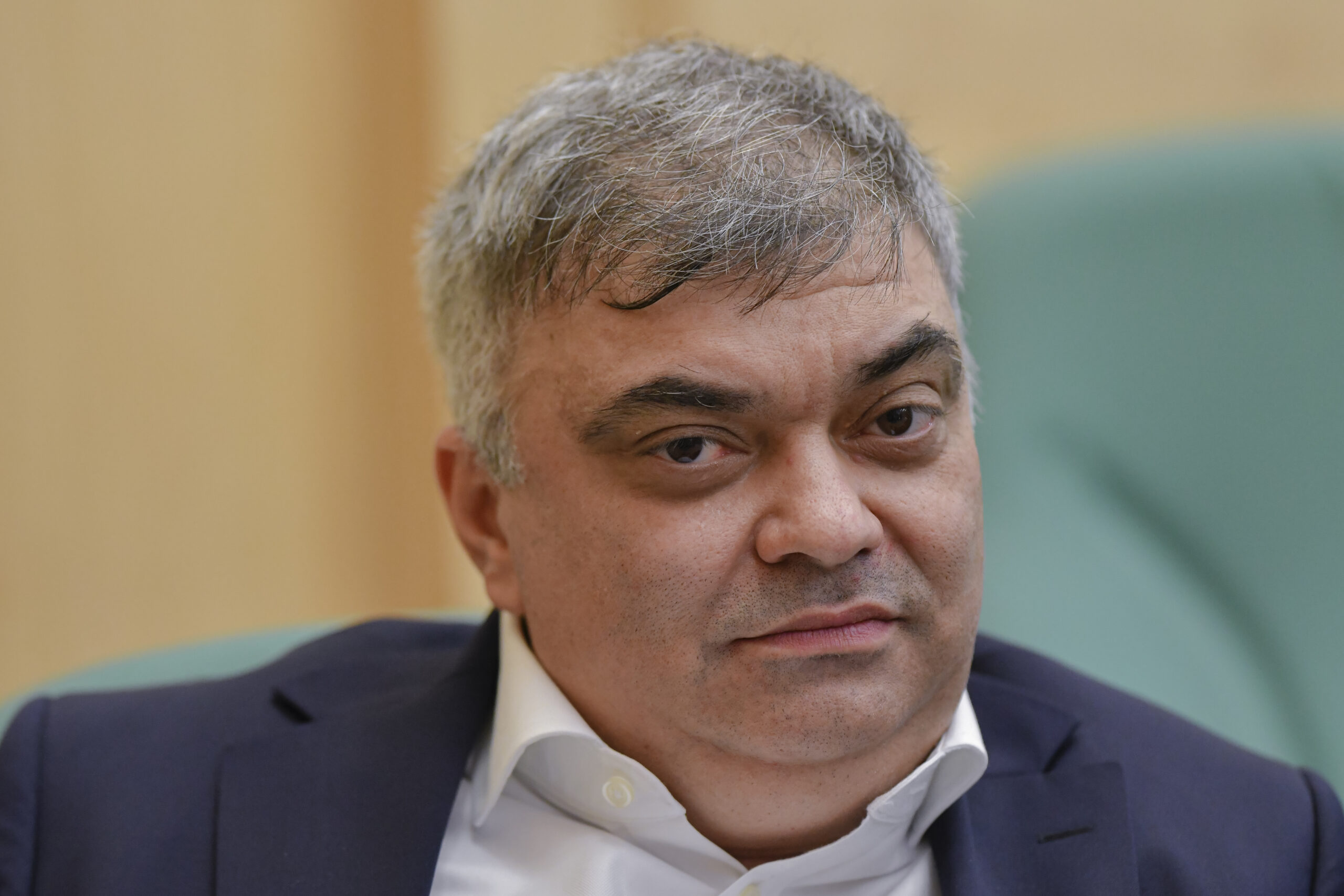 Cristian Plută și managerul Spitalului Colentina au fost reținuți de procurorii DNA