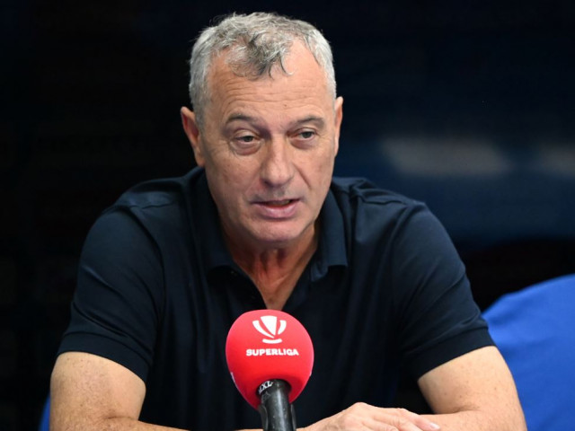”Mi-aș dori numai femei pe stadion, că sunt frumos!”