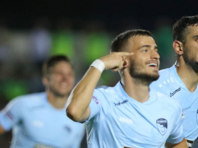 Fotbalistul care ”s-a cerut” la națională a marcat din nou, iar echipa sa a urcat pe primul loc în campionat