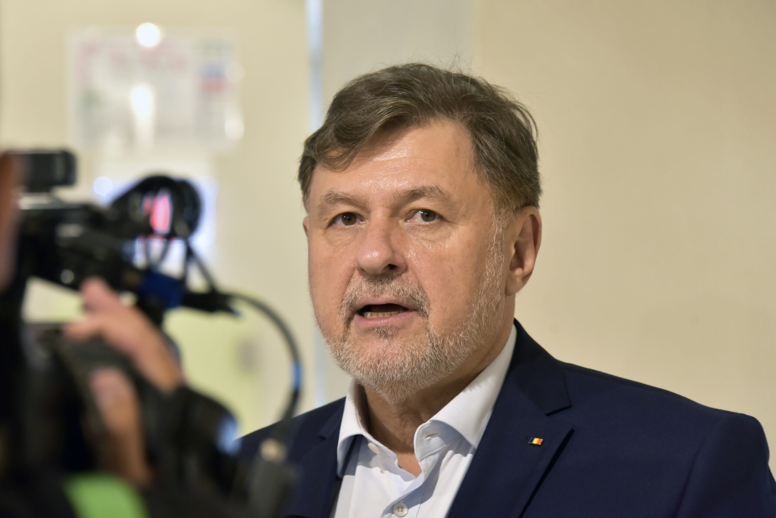 Avem în momentul de faţă o singură tranşă de vaccin anti-COVID de circa 1,2 milioane de doze / A fost plătit încă din anul 2020