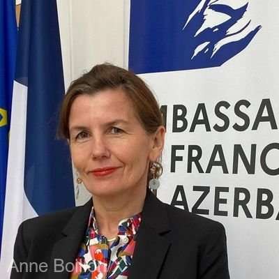Doi diplomați francezi expulzați din Azerbaidjan. Ce li se reproșează