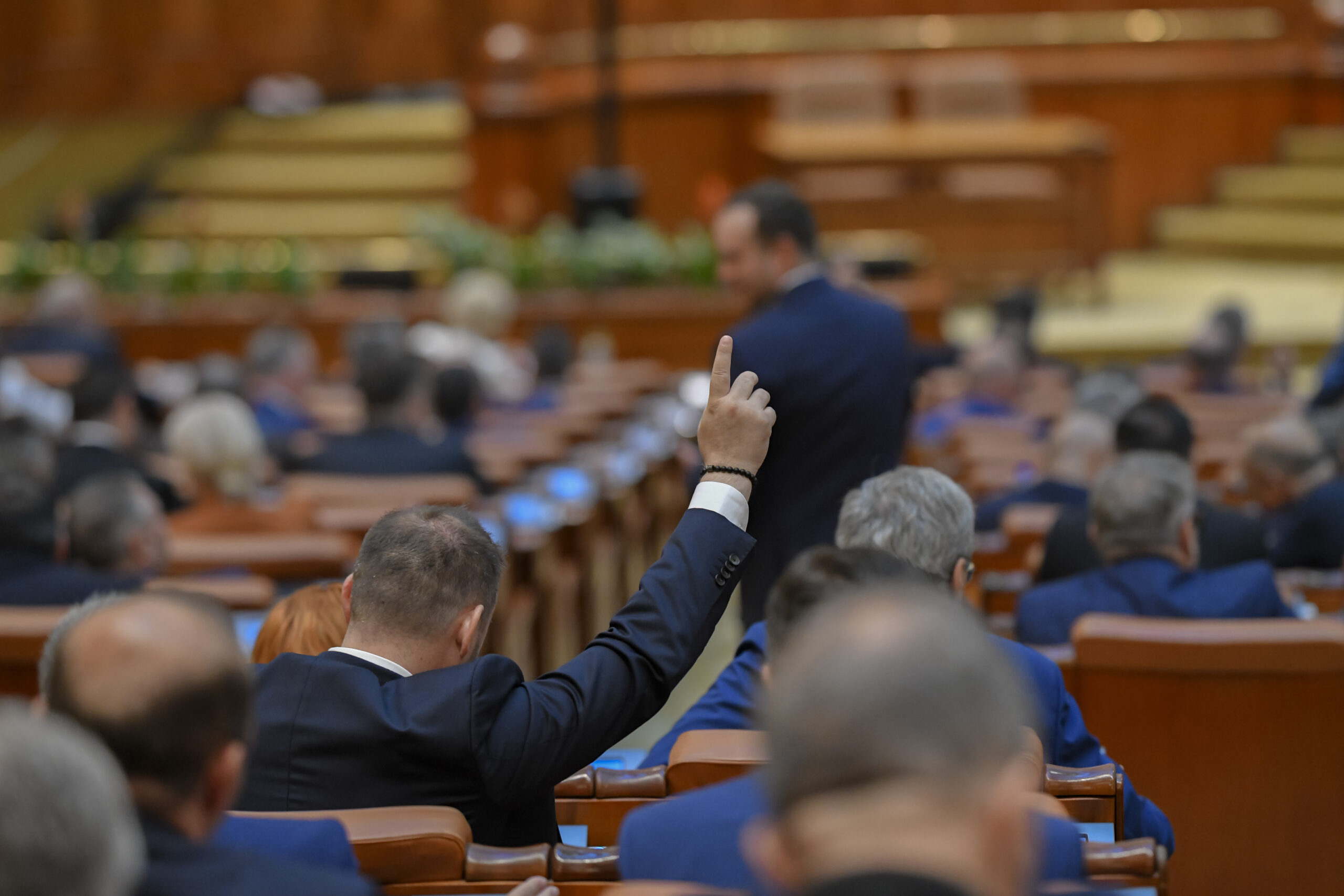 Evazioniștii cu prejudicii între 100.000 și 1 milion € scapă nepedepsiți, dacă returnează rapid banii Evazioniștii cu prejudicii între 100.000 și 1 milion € scapă nepedepsiți, dacă returnează rapid banii