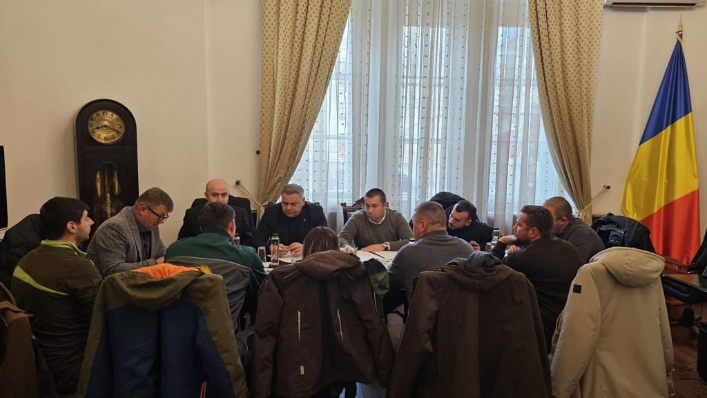 „Există bani pentru toate problemele lor” „Există bani pentru toate problemele lor”