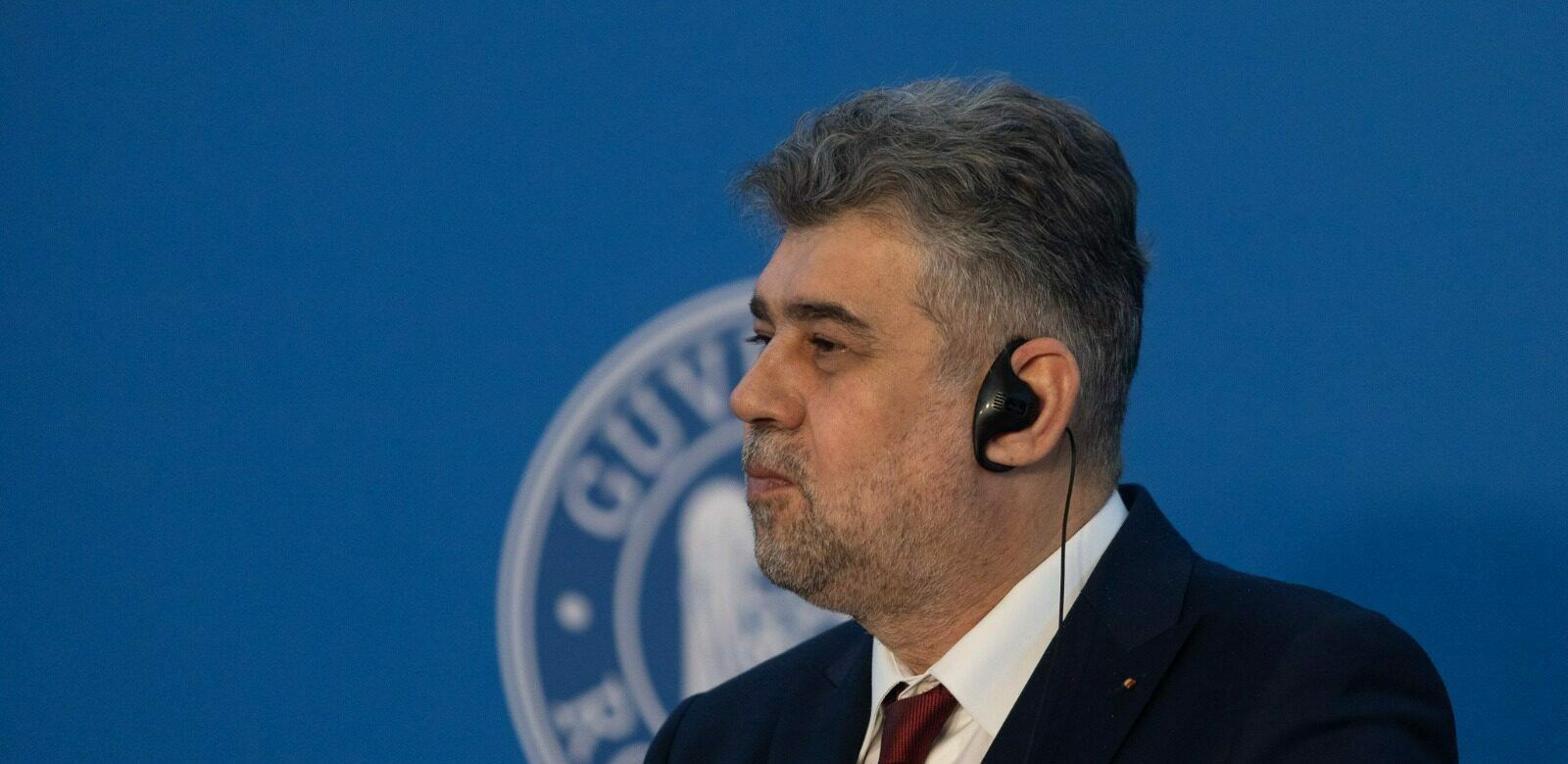 „Eu înţeleg aşteptări, dar chiar daţi cu pietre într-unul care şi-a asumat reforma în an electoral?”