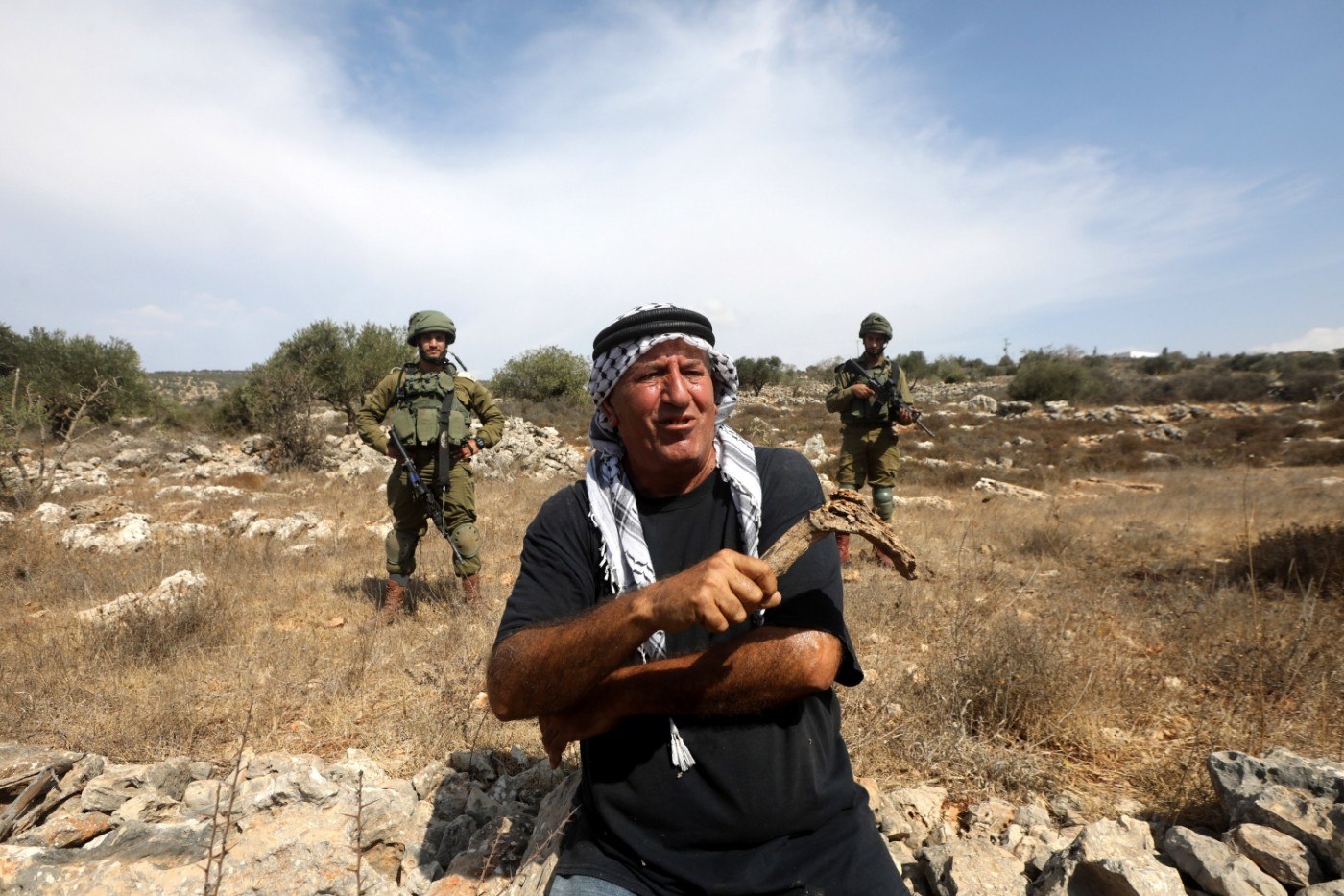 Al Jazeera: IDF efectuează raiduri în zonele populate din Cisiordania Al Jazeera: IDF efectuează raiduri în zonele populate din Cisiordania