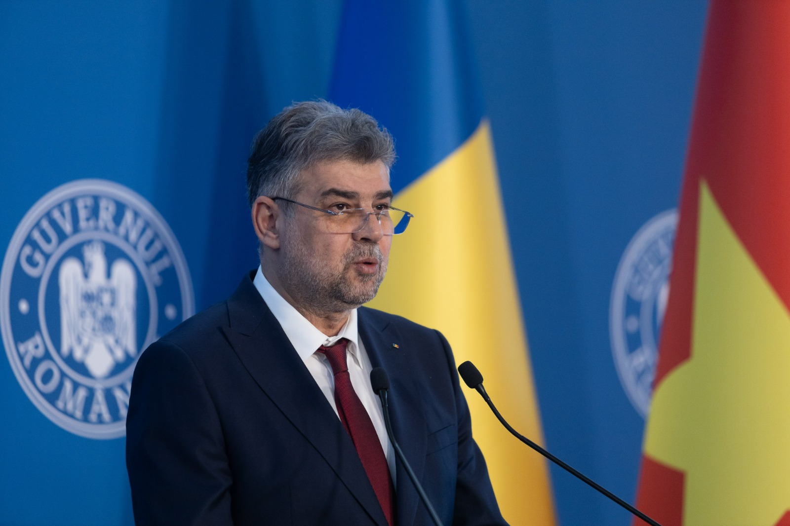 Marcel Ciolacu spune că NICIUN bob de grâu ucrainean nu rămâne la noi / „Se manipulează, suntem în alegeri”