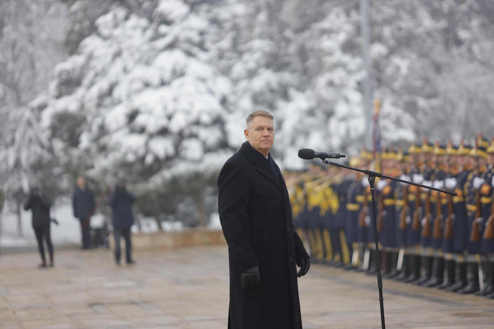 Plângerea penală care îl vizează pe Iohannis „este pe circuitul administrativ la Parchetul General”