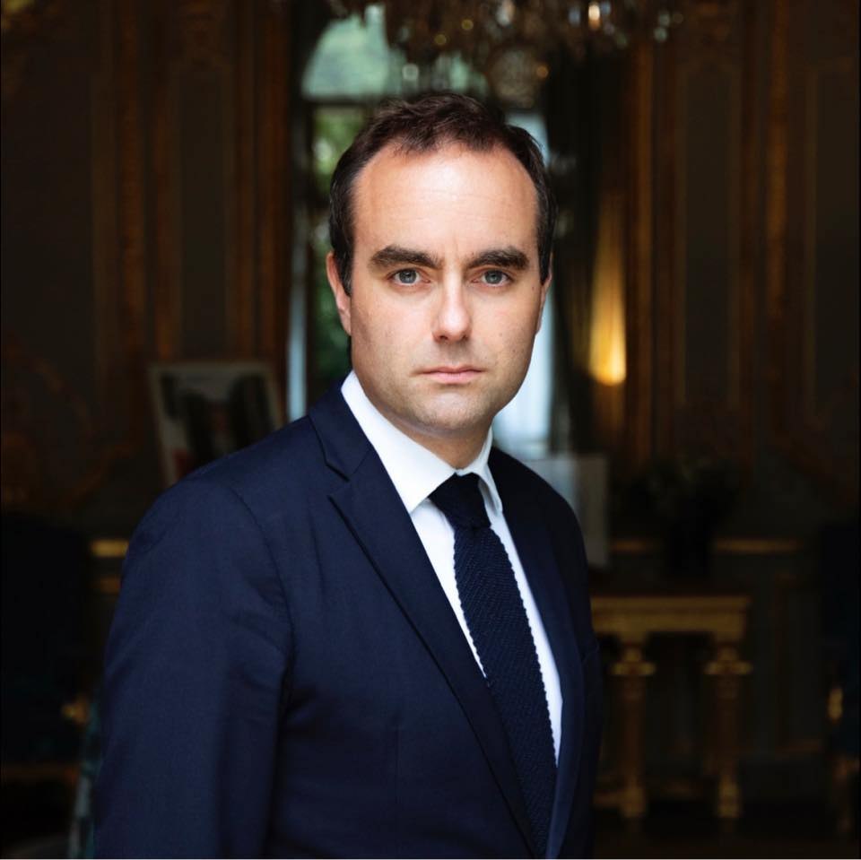 Franța neagă că ar fi discutat cu Rusia despre un posibil „dialog” privind războiul din Ucraina